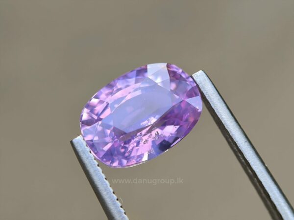 CEYLON NATURAL PURPLISH PINK SAPPHIRE