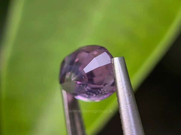 CEYLON NATURAL PURPLISH PINK SAPPHIRE