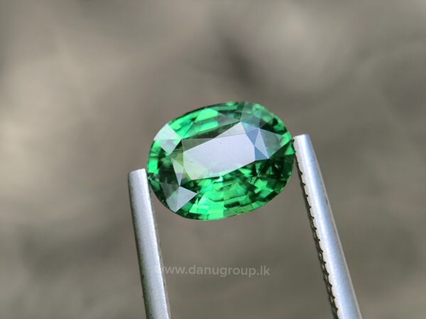 Natural Tsavorite Garnet