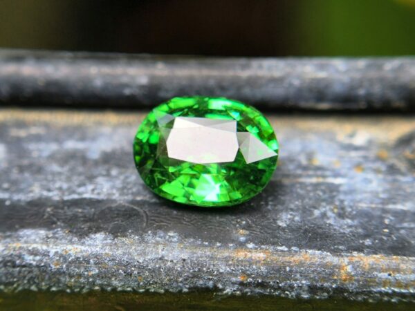 Natural Tsavorite Garnet