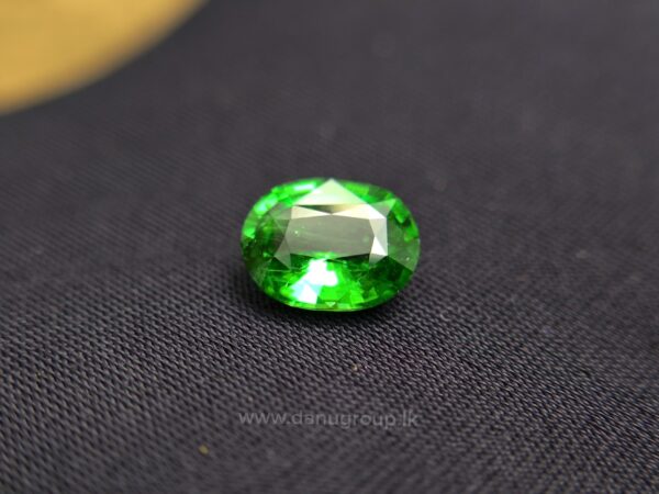 Natural Tsavorite Garnet