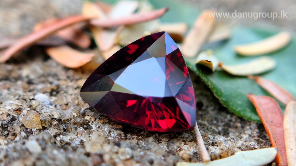 CEYLON NATURAL RED SPINEL
