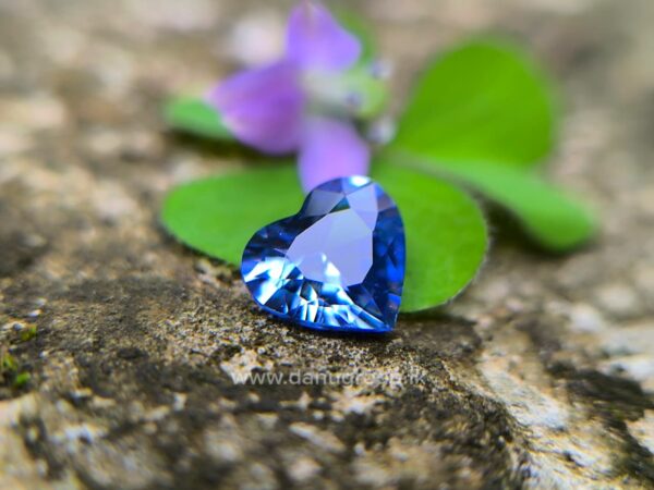 Ceylon Natural Heart-Shaped Blue Sapphire
