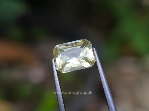 Ceylon Natural Yellow Sapphire