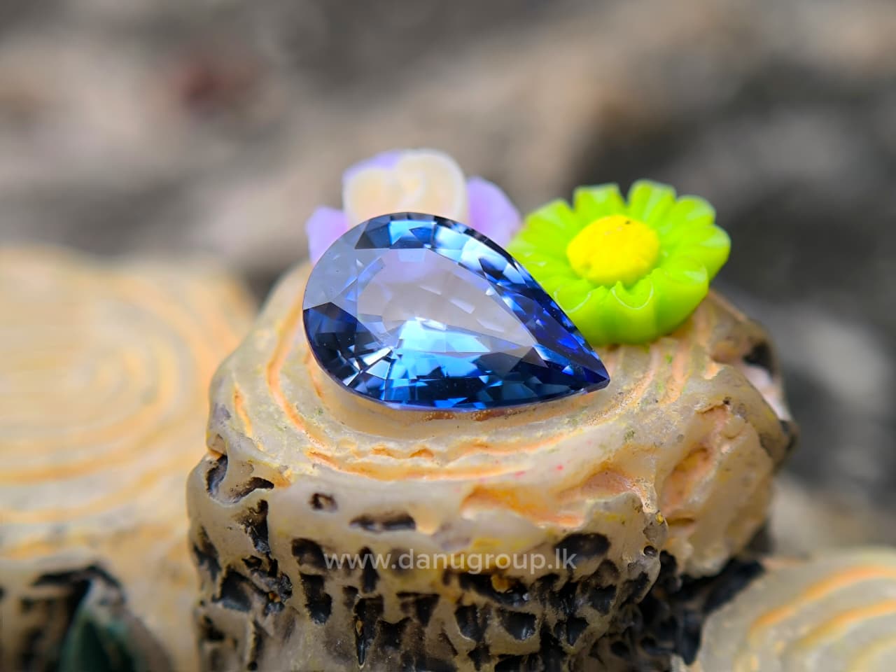 Ceylon Blue Sapphire Pear - Image 2