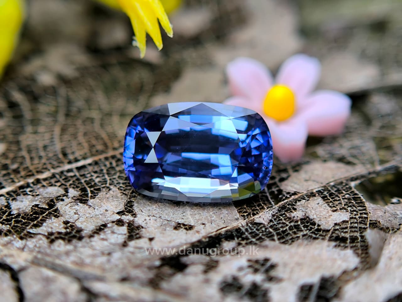 Ceylon Natural Blue Sapphire - Image 3