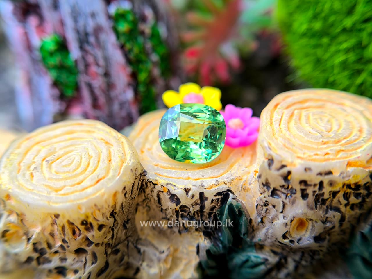 Natural Tsavorite Garnet - Image 10