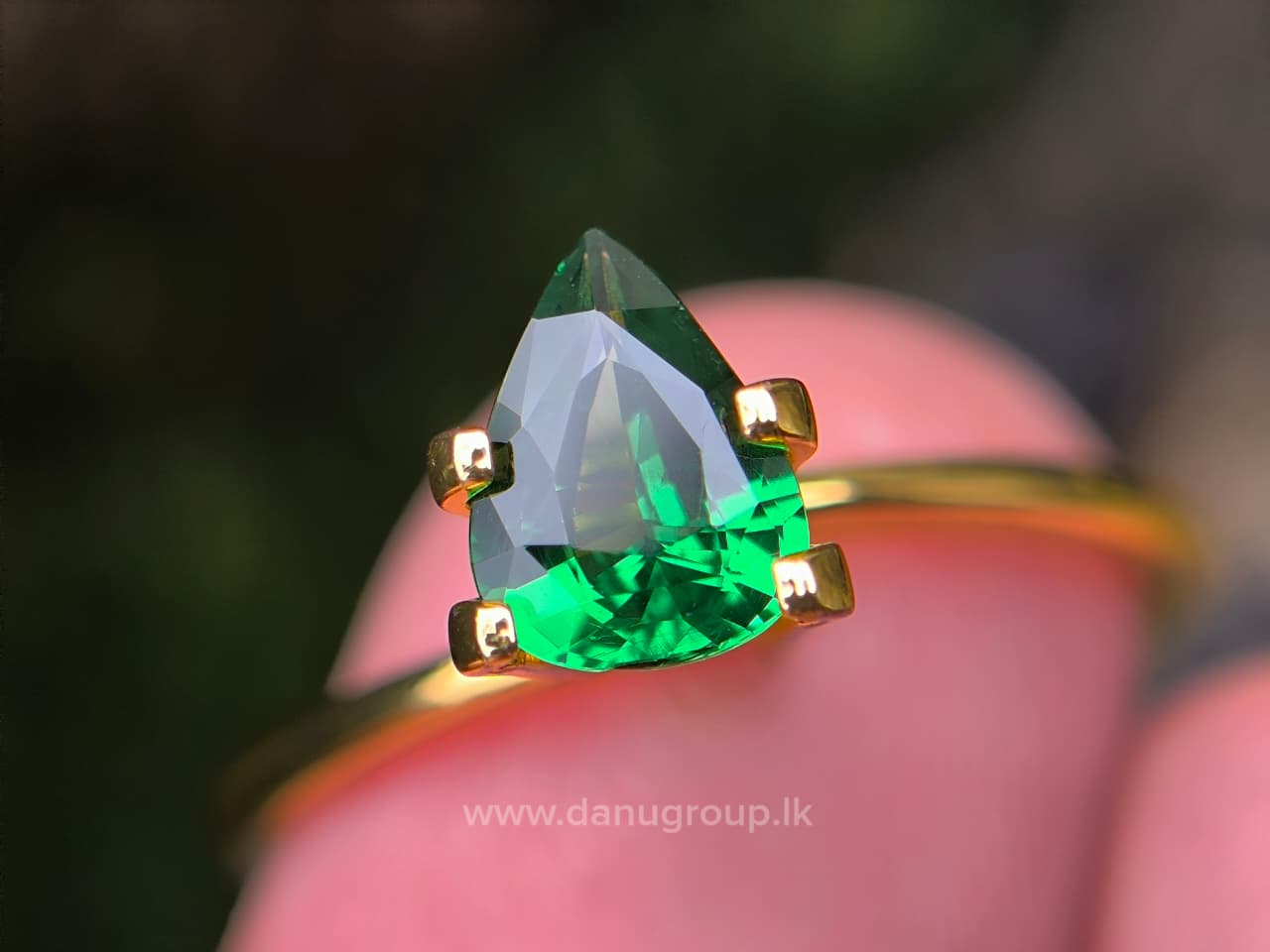 Natural Tsavorite Garnet - Image 14
