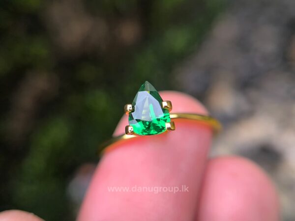 Natural Tsavorite Garnet