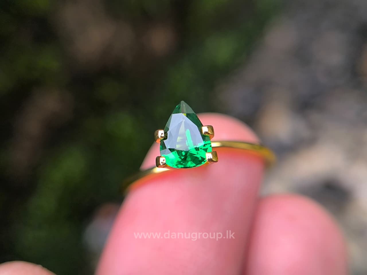 Natural Tsavorite Garnet - Image 15