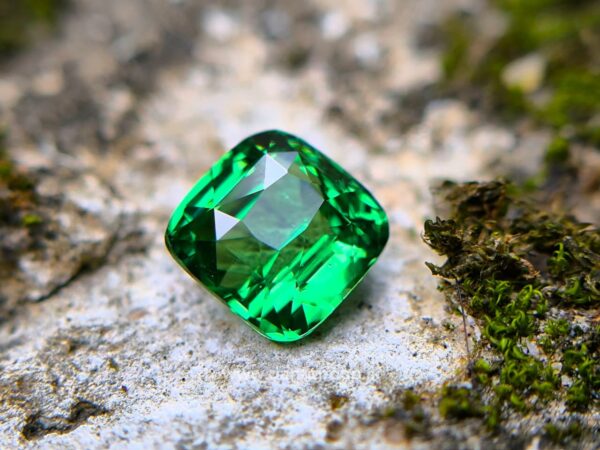 Natural Tsavorite Garnet - Image 19