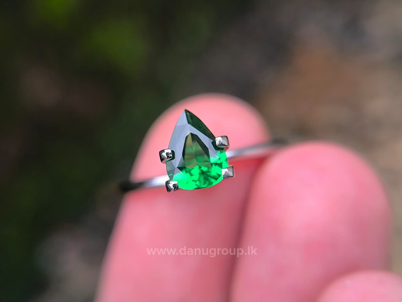 Natural Tsavorite Garnet - Image 3