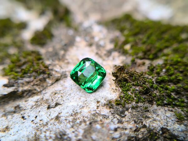 Natural Tsavorite Garnet - Image 20