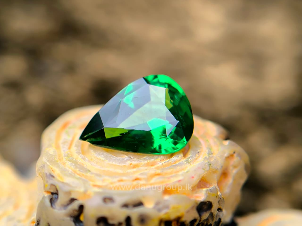 Natural Tsavorite Garnet - Image 23