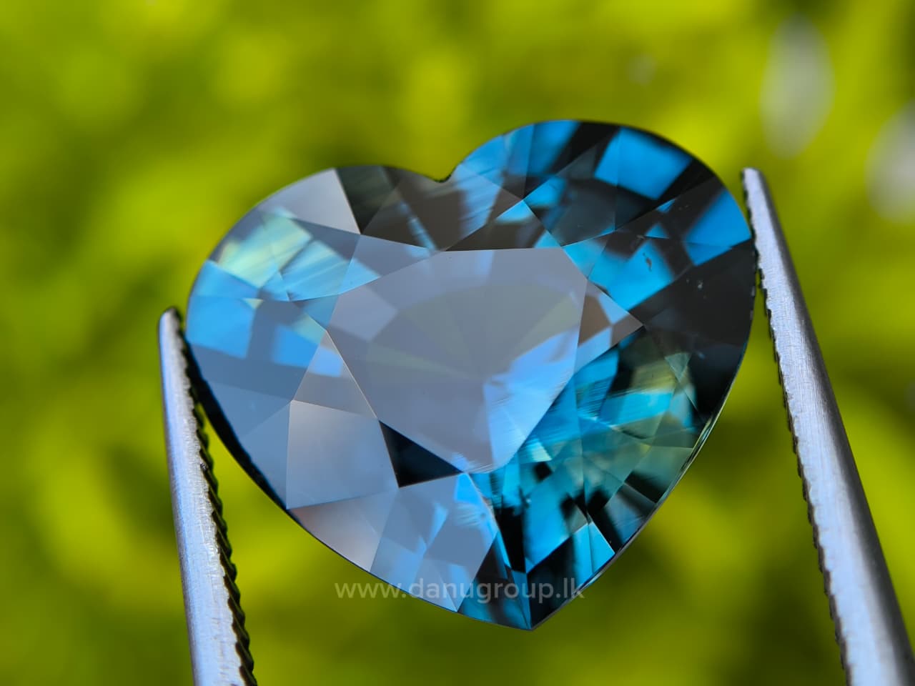 Teal Sapphire - Image 18