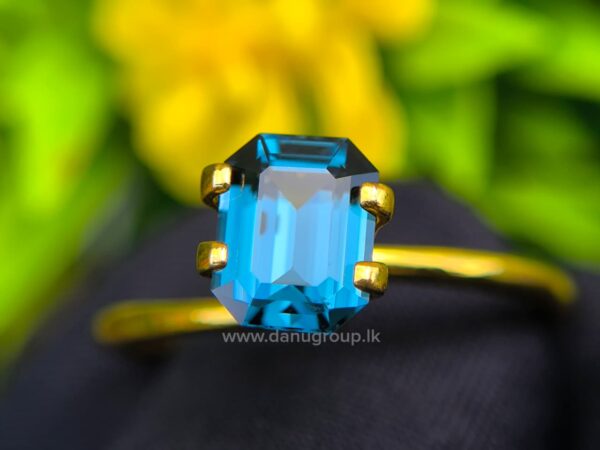 CEYLON NATURAL BLUE SPINEL