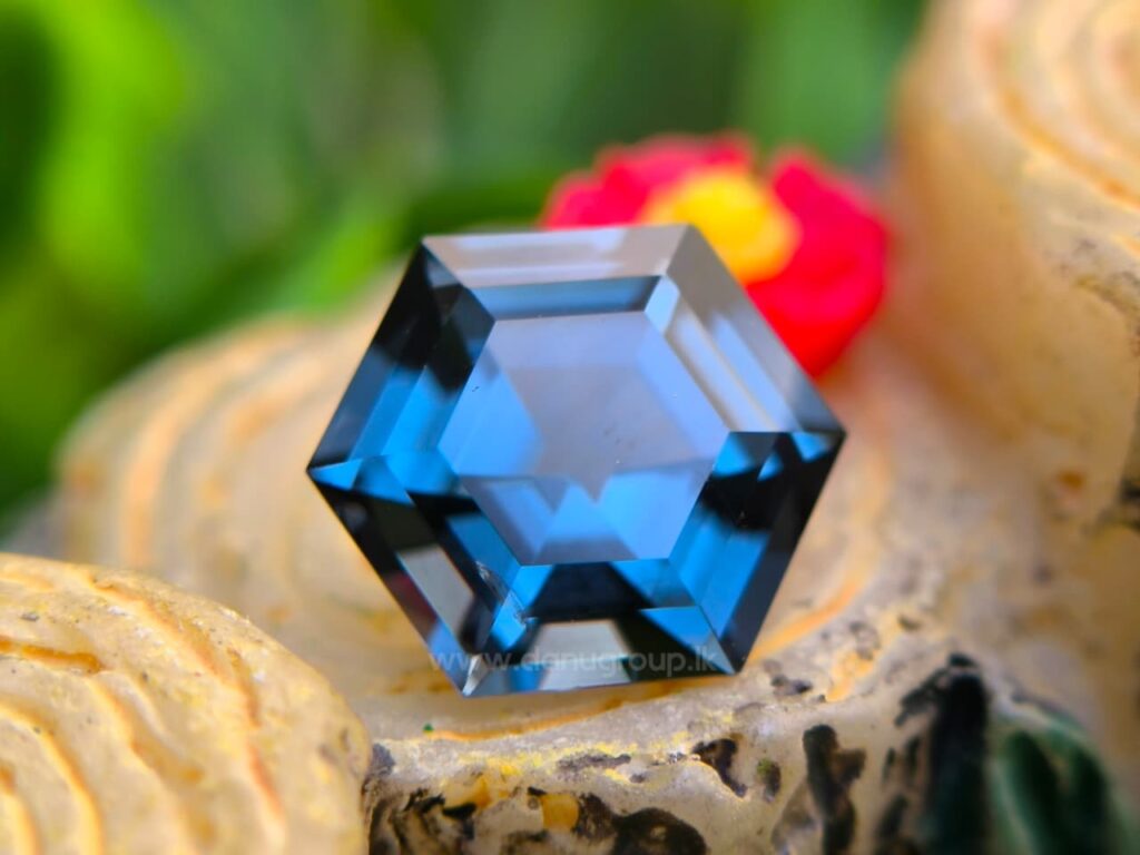 CEYLON NATURAL BLUE SPINEL