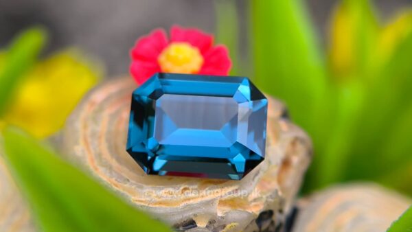 CEYLON NATURAL BLUE SPINEL