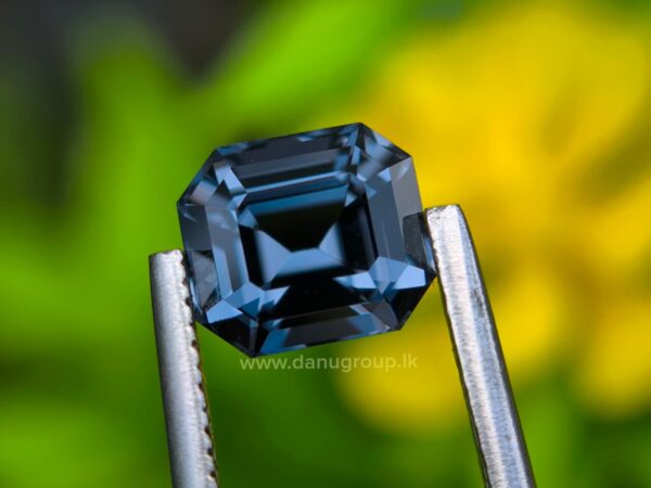 CEYLON NATURAL SPINEL