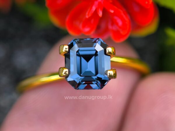 CEYLON NATURAL SPINEL