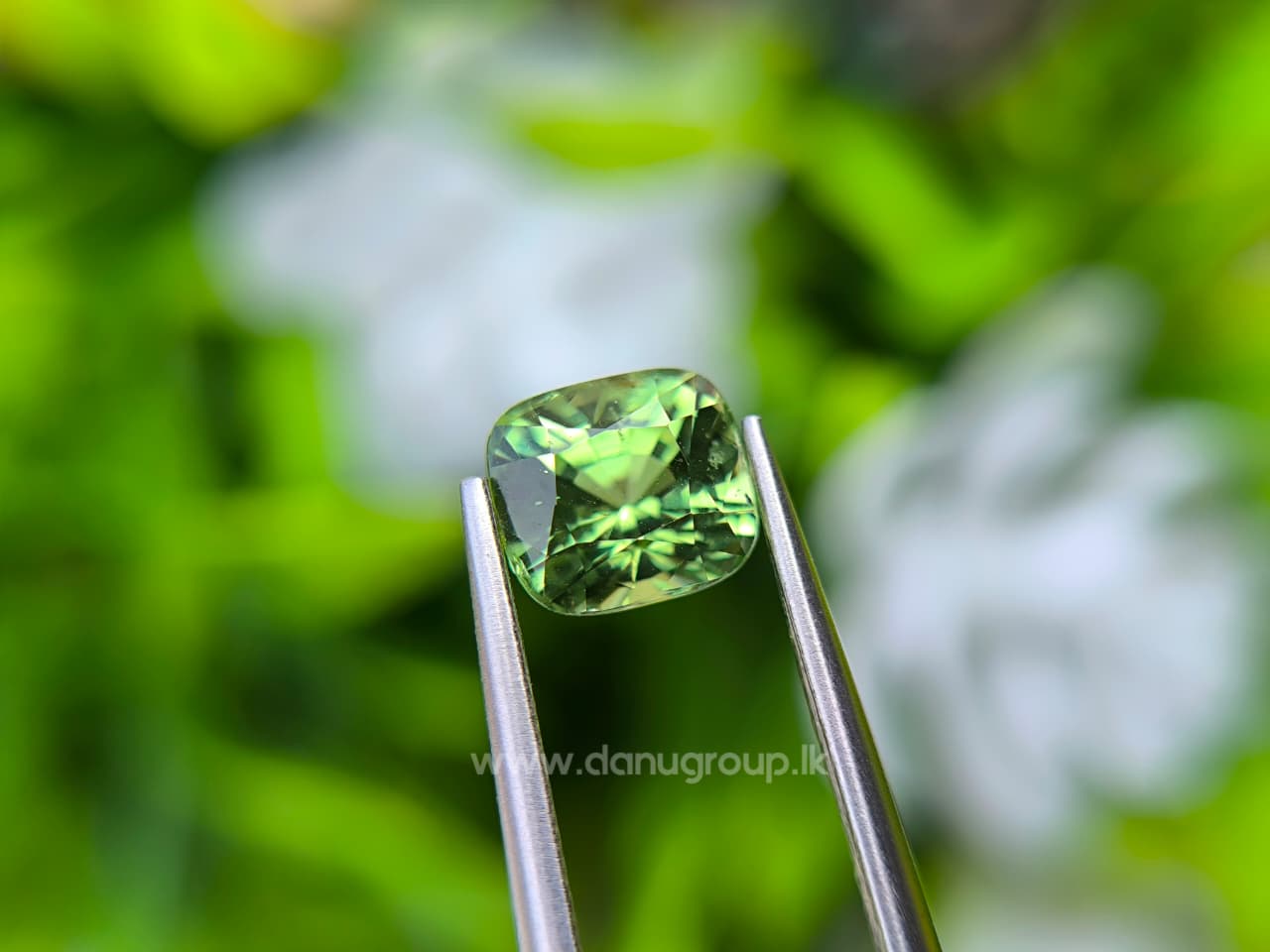 Natural Tsavorite Garnet