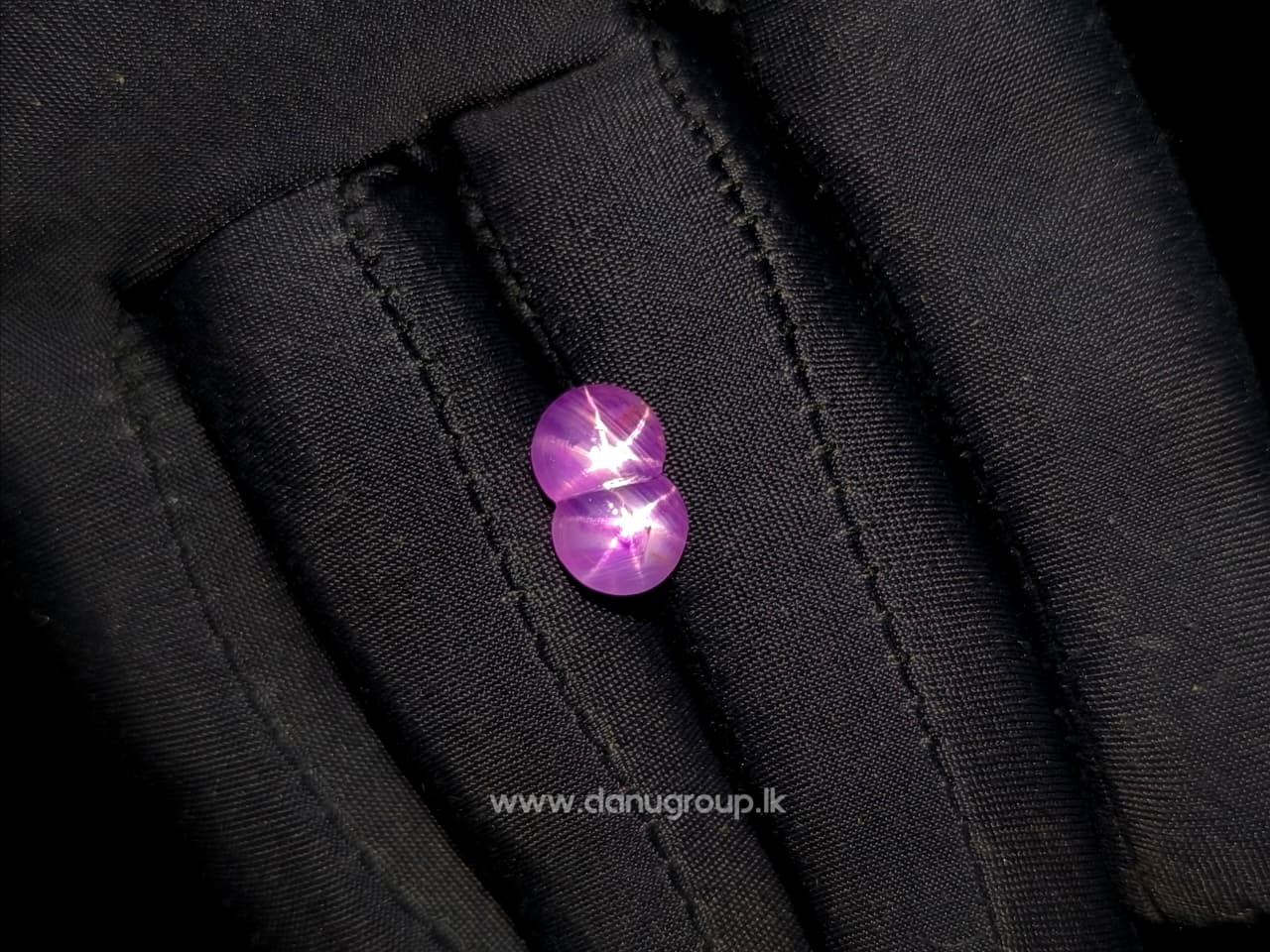 Ceylon Natural Rare Twin Star Sapphire