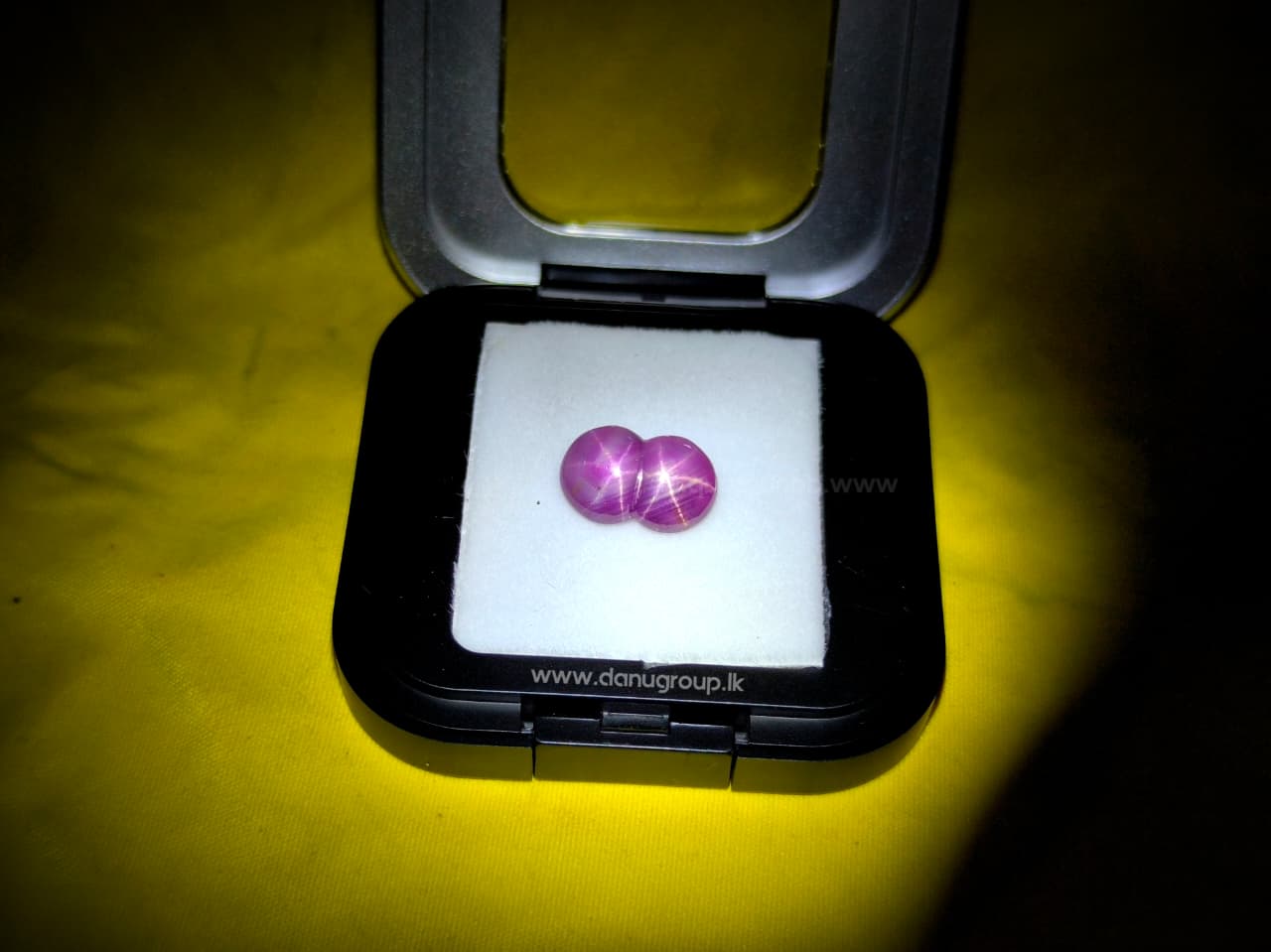 Ceylon Natural Rare Twin Star Sapphire