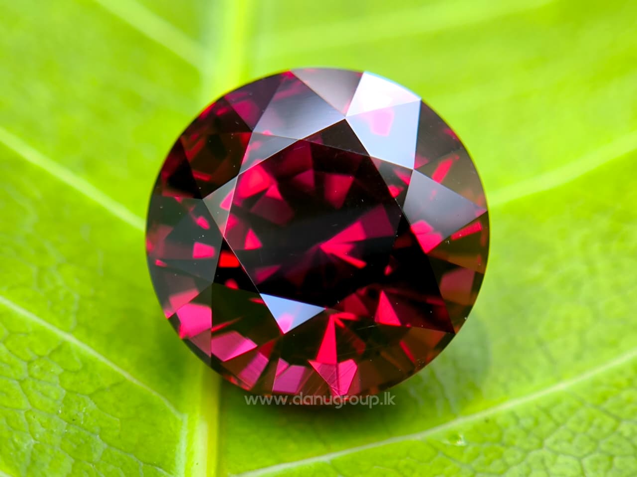 Ceylon Natural Red Garnet Round